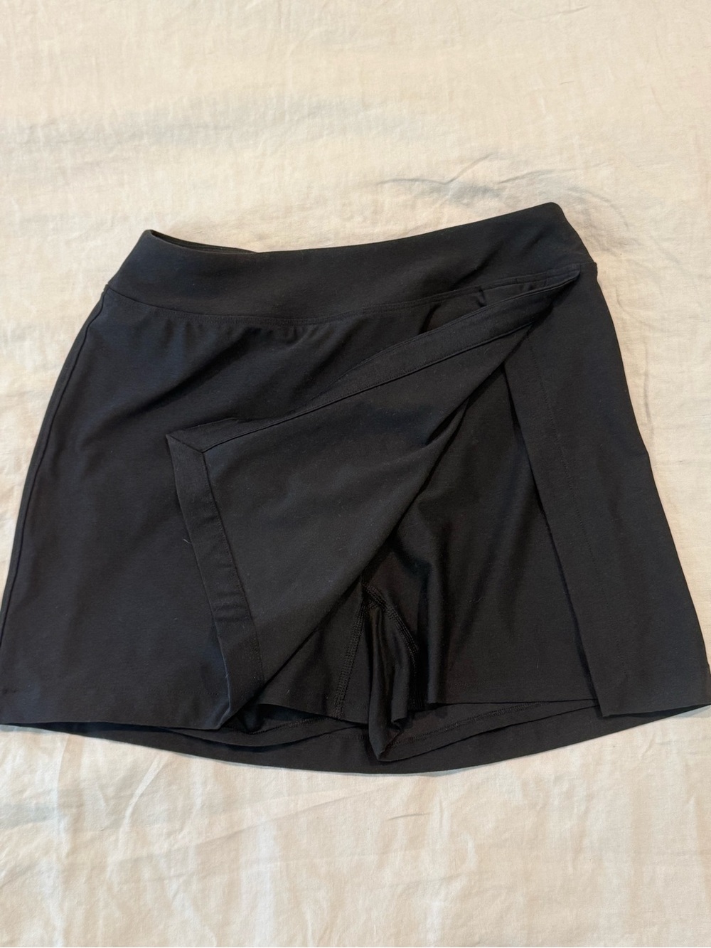 Outdoor Voices black skort- Classic Activewear